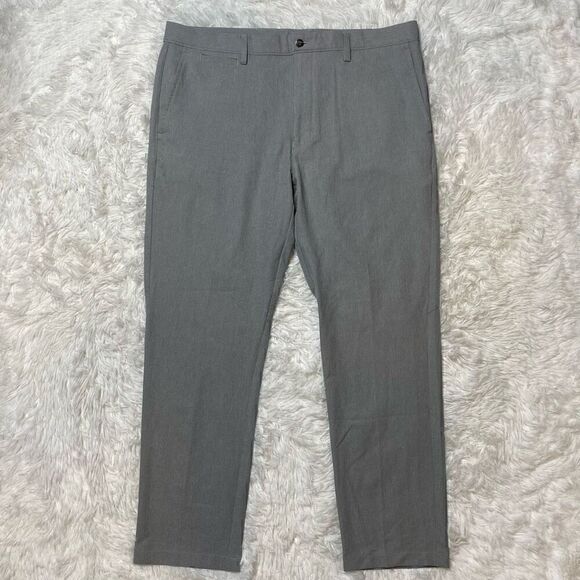 Callaway Golf Pants Grey Mens Size 36x30 Lightweight Casual Performance Comfort - Picture 1 of 12